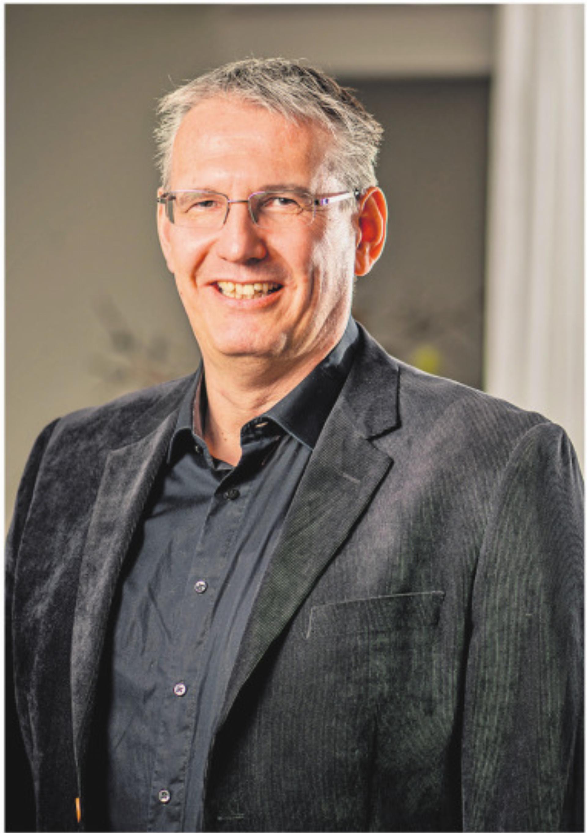 Zwei ausserordentliche Rücktritte - Das Bild wird blockiert. – Möglicherweise durch einen aktiven Adblocker.