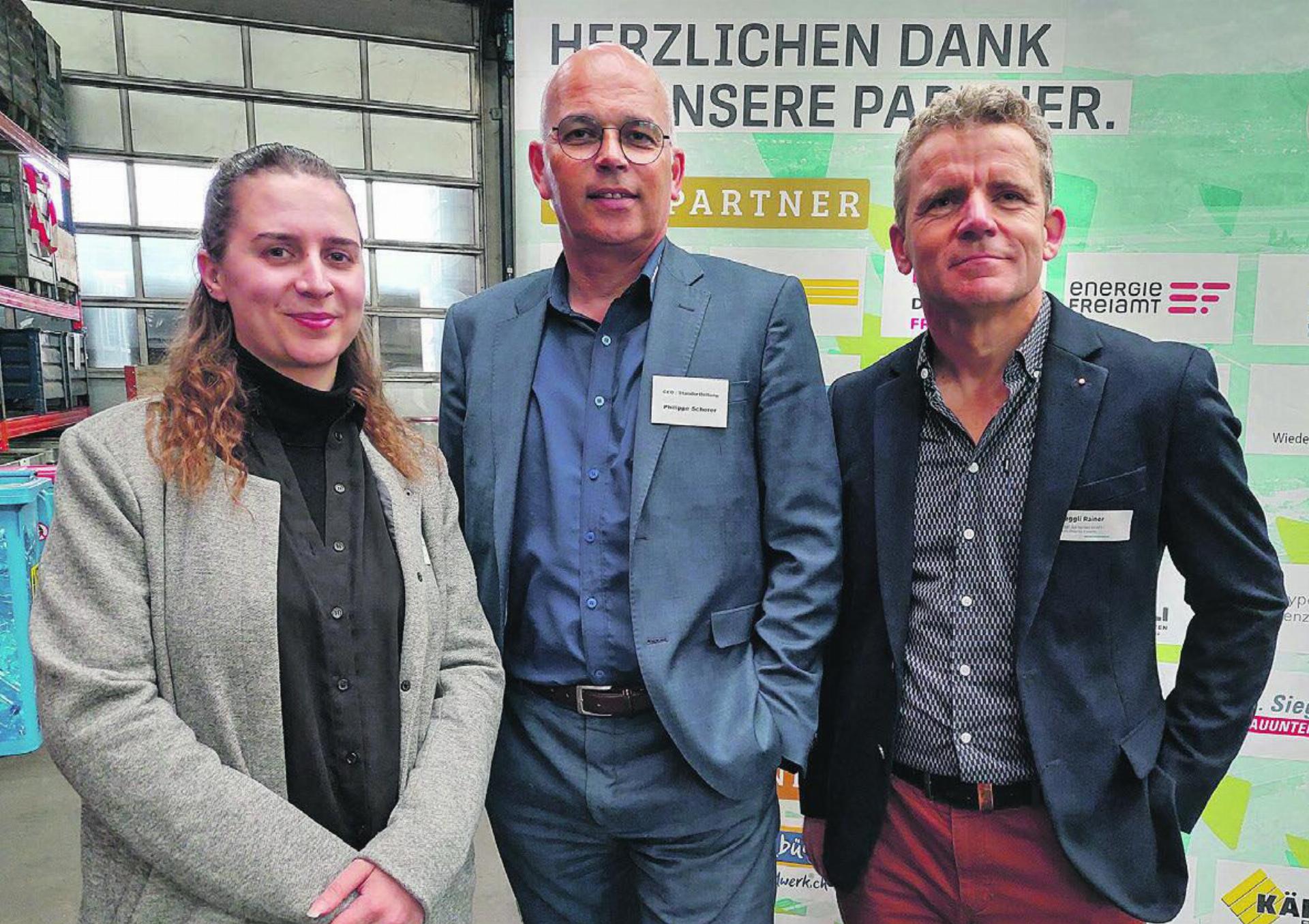 Die Repla zu Besuch auf dem Schrottplatz