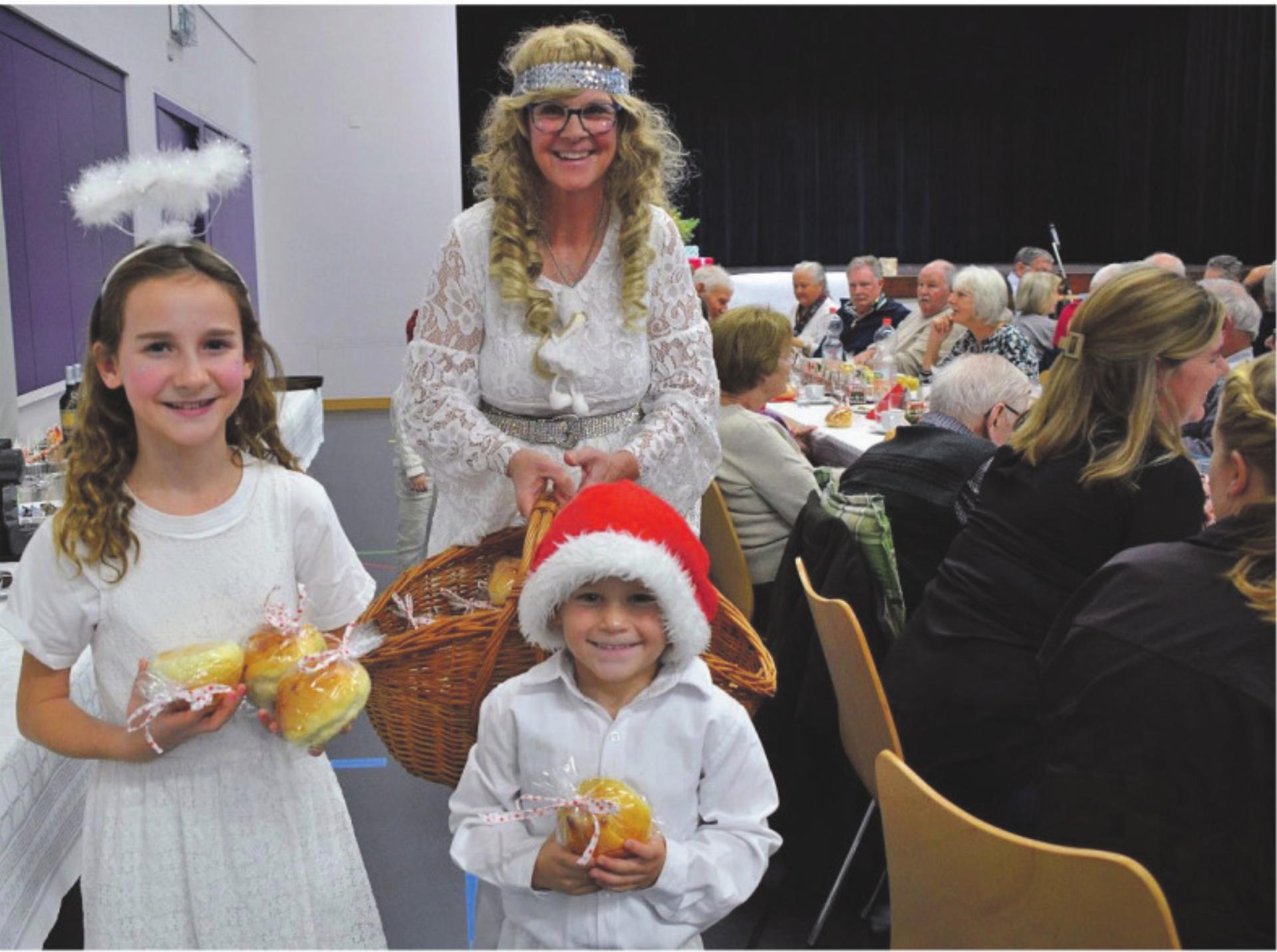 Licht und Strahlen beim Seniorenadvent in Dietwil - Das Bild wird blockiert. – Möglicherweise durch einen aktiven Adblocker.