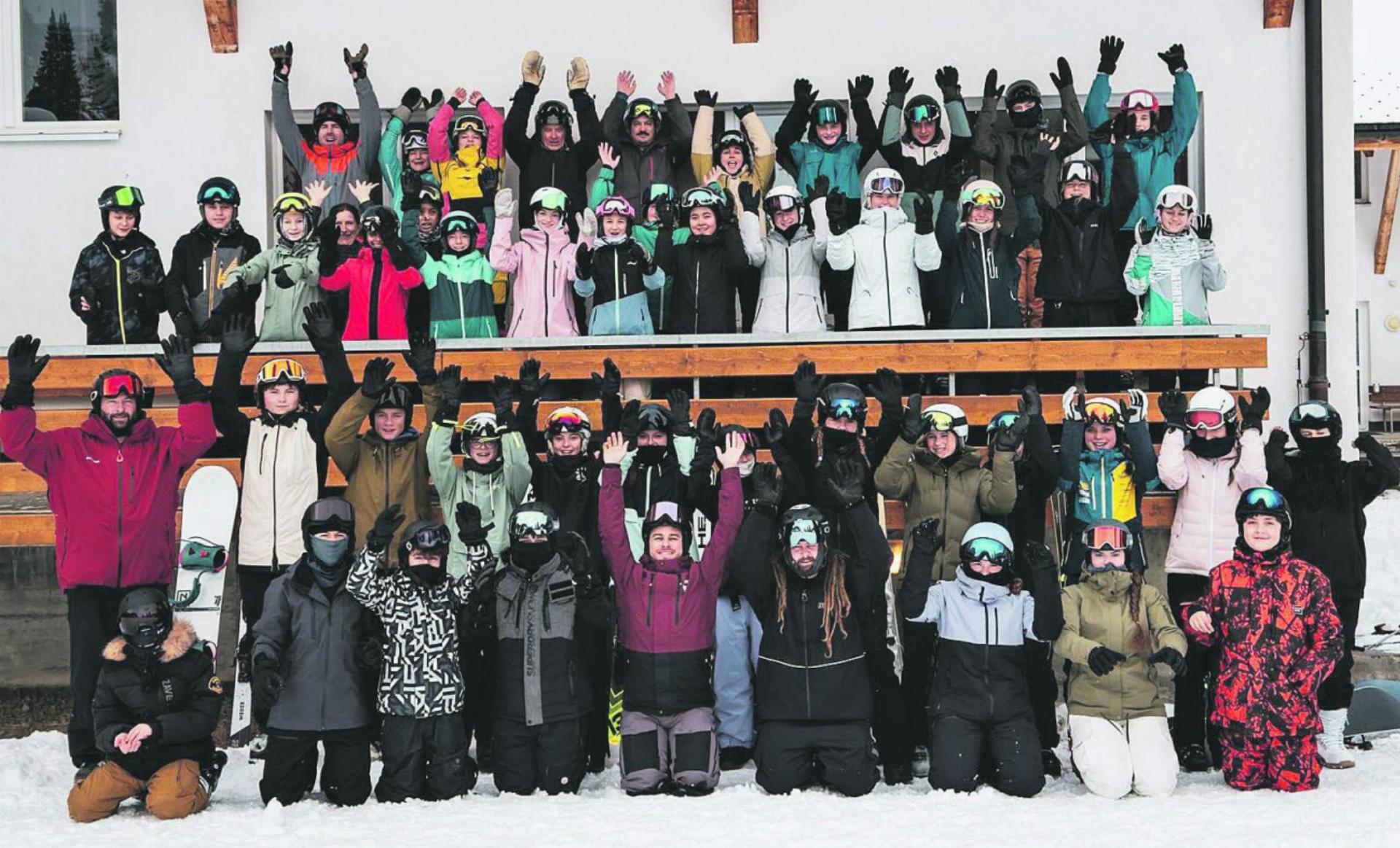 Skilager der Oberstufe Sins im Hoch-Ybrig - Das Bild wird blockiert. – Möglicherweise durch einen aktiven Adblocker.