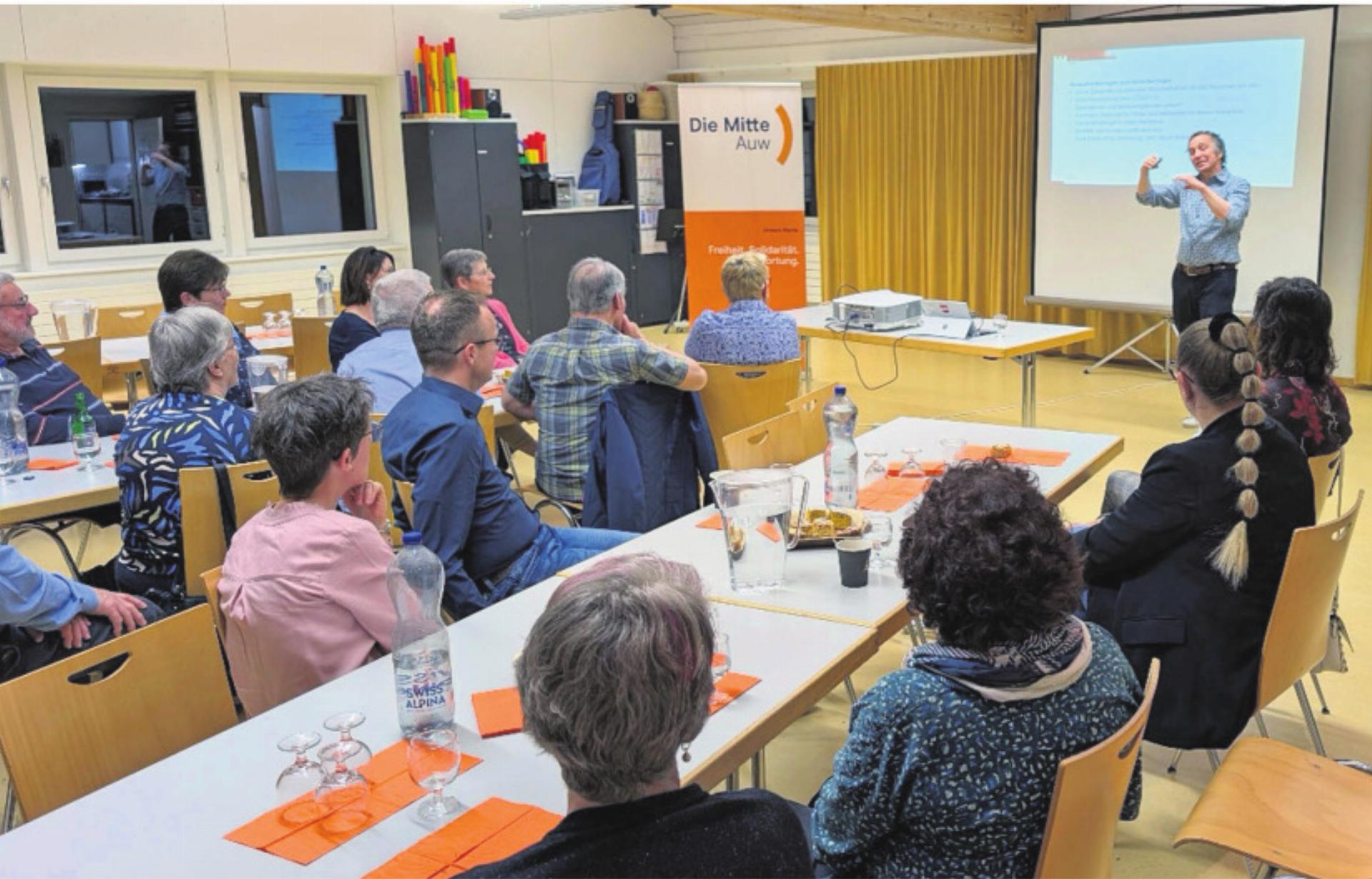 Die Mitte Auw: Mitgliederversammlung mit Referat - Das Bild wird blockiert. – Möglicherweise durch einen aktiven Adblocker.