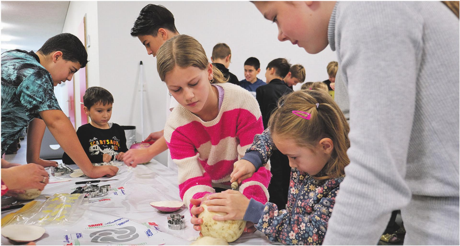 Vom Schnitzen zum Lichtermeer - Das Bild wird blockiert. – Möglicherweise durch einen aktiven Adblocker.