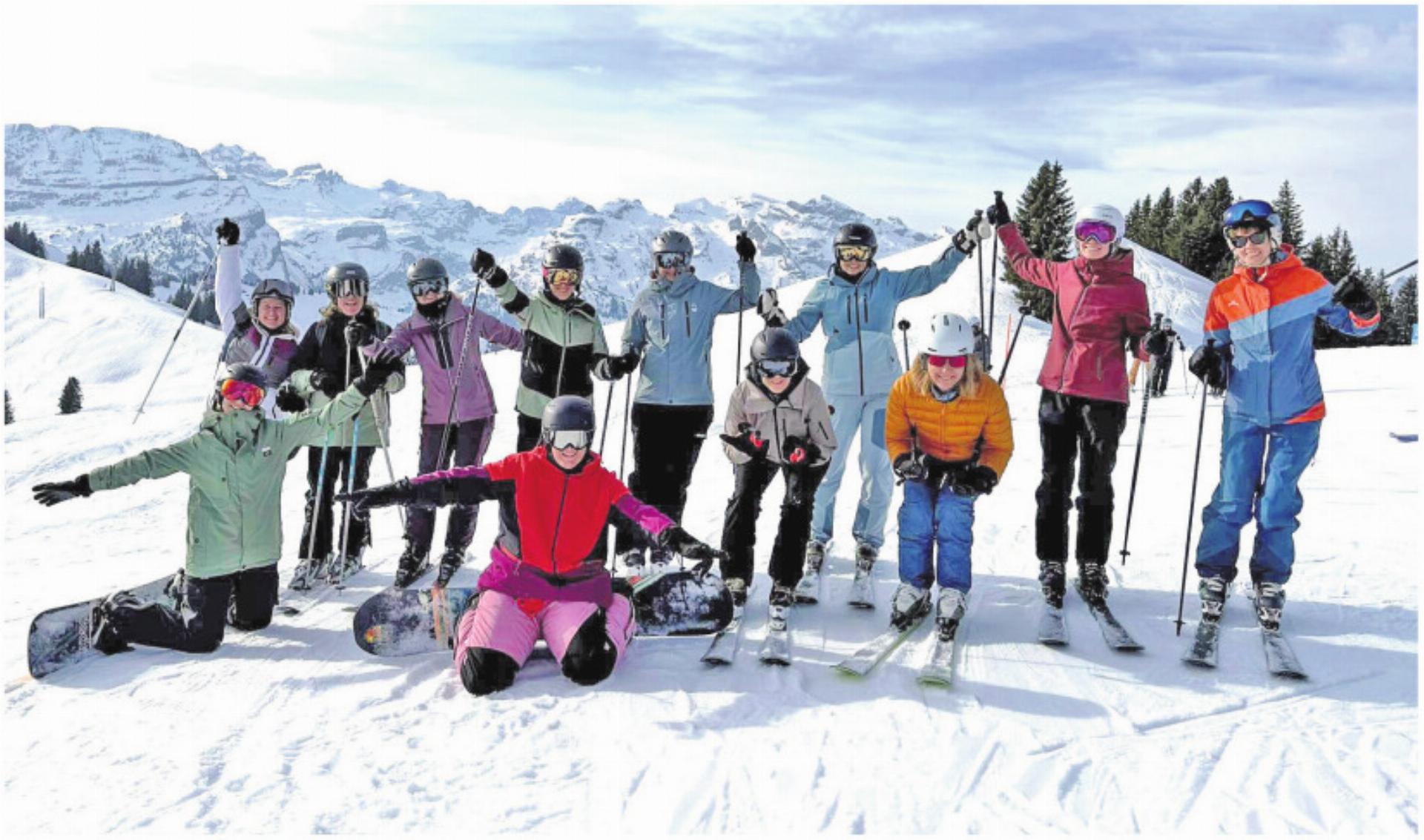 Skitag der Frauenturnerinnen Dietwil - Das Bild wird blockiert. – Möglicherweise durch einen aktiven Adblocker.