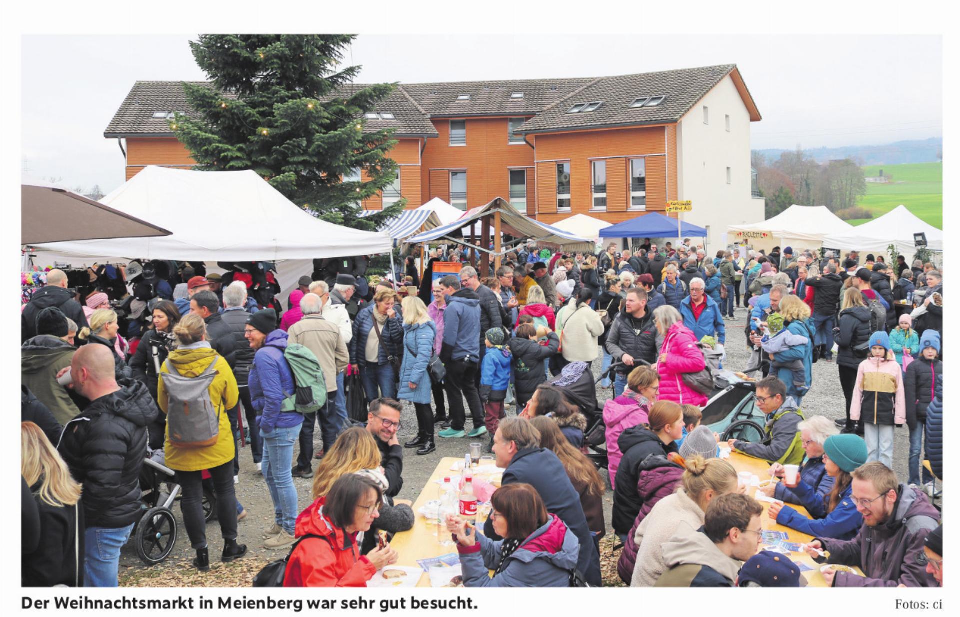 Wetterglück für den ersten Weihnachtsmarkt der Region - Das Bild wird blockiert. – Möglicherweise durch einen aktiven Adblocker.