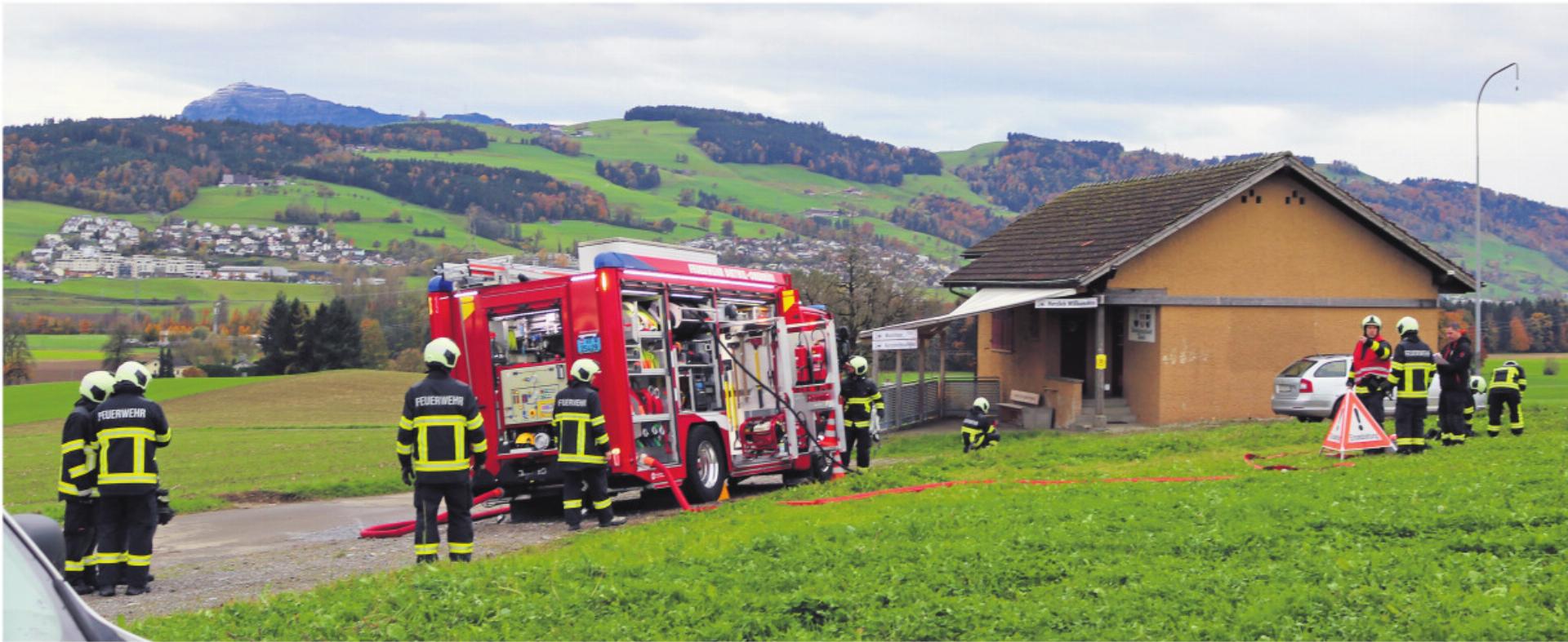 Ein herzlicher Abschied zum Kommandowechsel - Das Bild wird blockiert. – Möglicherweise durch einen aktiven Adblocker.