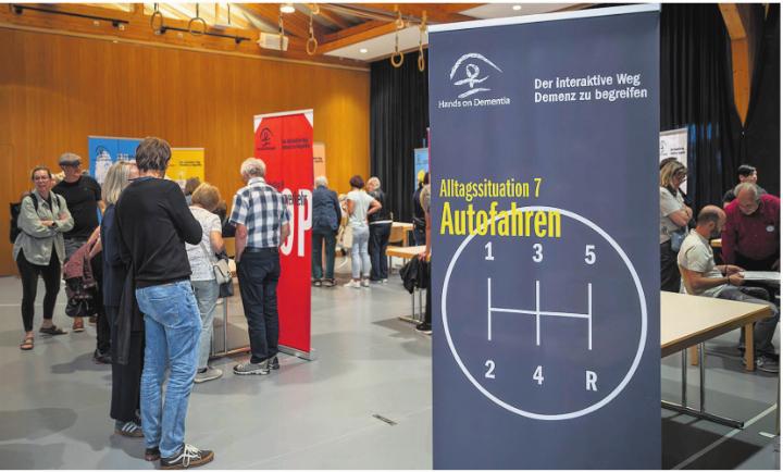 An dreizehn Stationen wurde der Alltag einer fiktiven Person mit Demenz nachgestellt. Foto: zVg