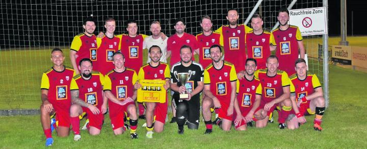 Die Sieger des 5.-Liga Kreha-Cups kommen dieses Jahr aus Root. Foto: zVg