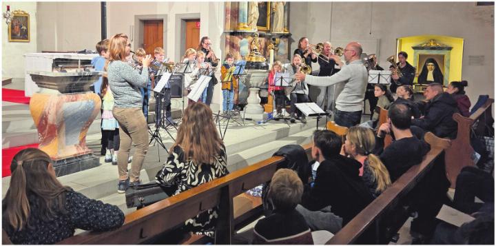 Musikschülerkonzert in der Kirche Auw. Fotos: zVg