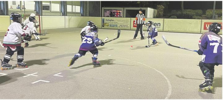 Z-Fighters Oberrüti-Sins Moskitos gewinnen nach Penalty-Schiessen. Foto: zVg
