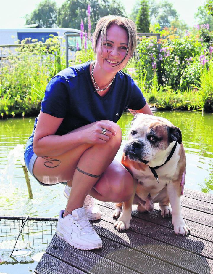 Irene Schurtenberger über Nano: «Er ist eine treue Seele und bringt mich immer wieder zum Lachen.» Fotos: eh