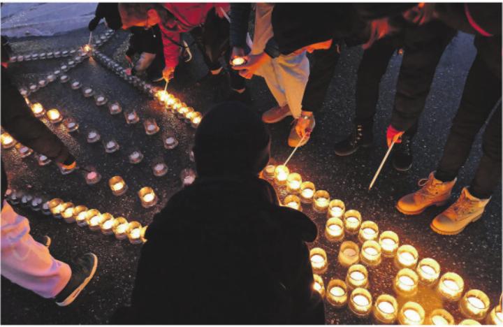 Kerzenlicht als Zeichen der Verbundenheit.