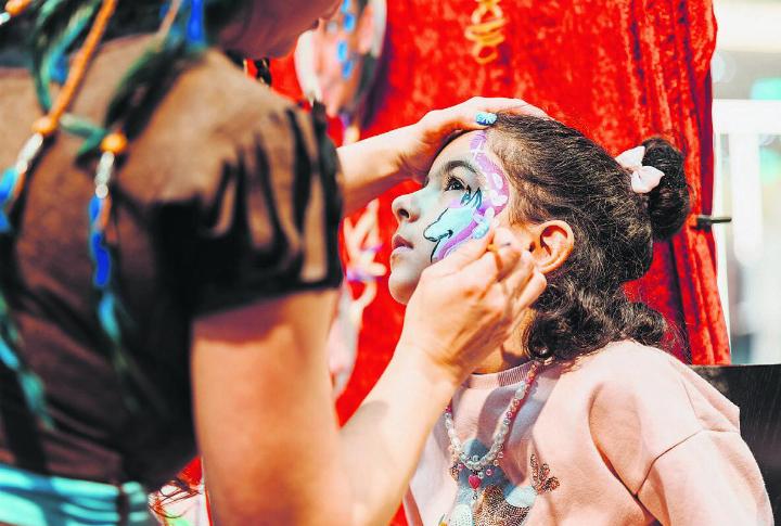 Kostenloses Kinderschminken für die kleinen Gäste. Foto: zVg