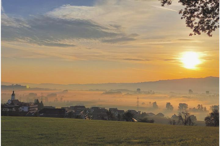 Dietwil im herbstlichen Licht. Foto: zVg Dietwil im herbstlichen Licht. Foto: zVg