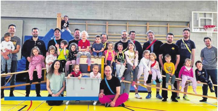 VaKi-Turnstunde in der Turnhalle Auw. Foto: zVg
