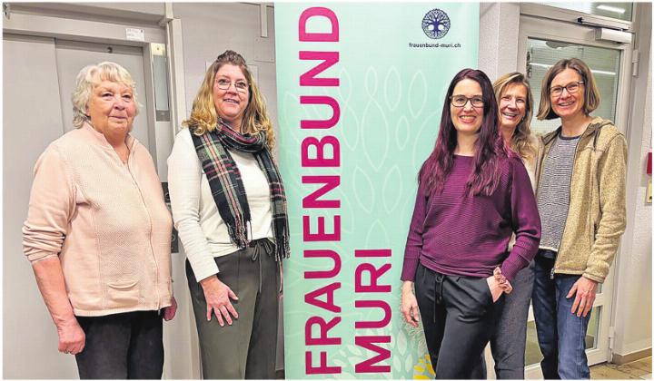 Die fünf neuen Mitglieder: Helen Buck, Cornelia Fischer, Sandra Bucher, Lucia Theiler, Brigitte Vondenhoff (von links). Foto: zVg