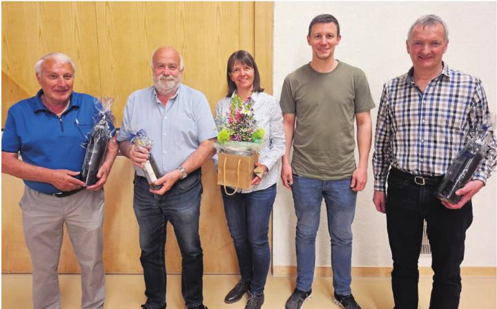 Kurt Hess, Klaus Bühlmann, Priska Bernet, Marco Fischlin und Bruno Müller (von links). Foto: zVg