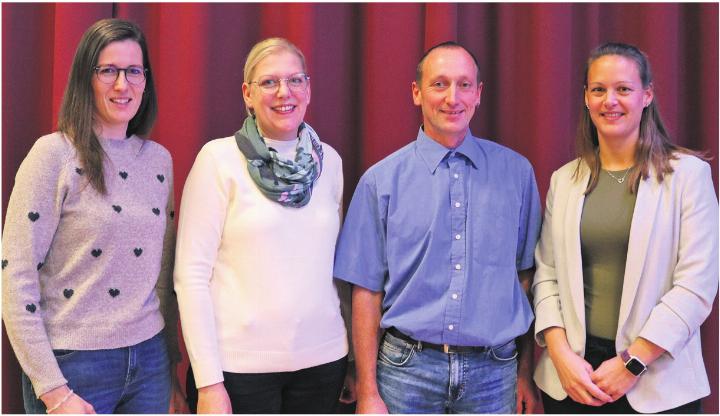 Die verbleibenden Kirchenpfleger sind: Priska Ettlin, Beatrice Huber, Josef Villiger und Ramona Arnold (von links). Es fehlt Robert Amhof. Fotos: ci