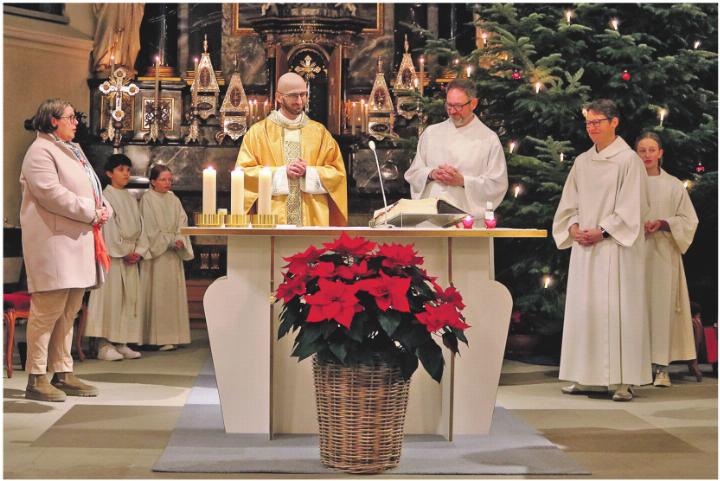 Am 1. Januar wurden im feierlichen Gottesdienst in Sins Johannes Frank als Pastoralraumleiter und Bartek Migacz als leitender Priester eingesetzt.