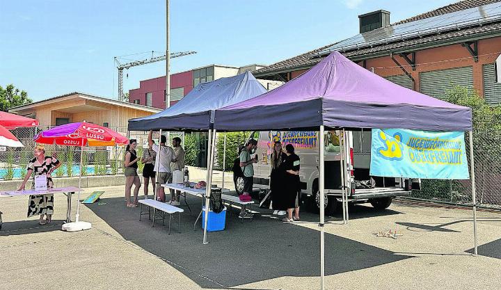 Die Jugendförderung Oberfreiamt war auch am Dorffest Dietwil vor Ort. Foto: zVg