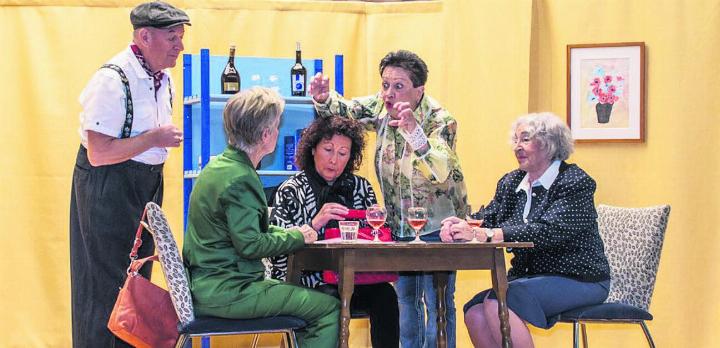 Lustspiel in drei Akten, gespielt von der Seniorenbühne Luzern. Foto: zVg