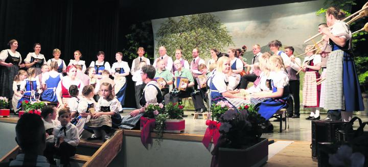 Löffele und Chlefele was das Zeug hielt. Foto: ci
