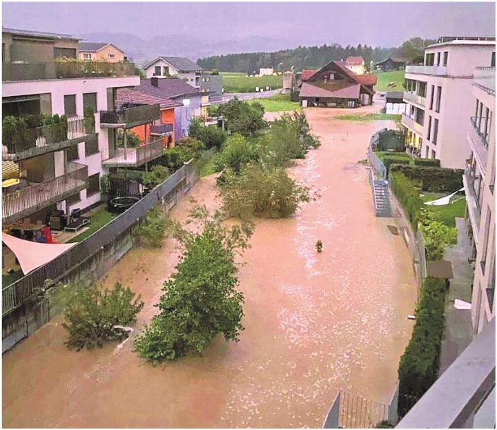 Oberrüti musste wieder mit Hochwasser kämpfen. Foto: zVg