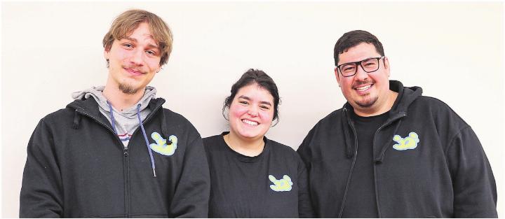 Das Dreierteam der Jugendförderung Oberfreiamt: Praktikant Maurin Rey, Sozialpädagogin Gizem Kiliç-Yavuz und Sozialarbeiter Engin Özer (von links). Fotos: rah