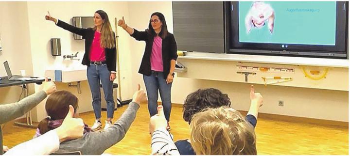 Sandra Schillig und Dardane Tetaj , die Referentinnen des Vortrags (von links). Foto: zVg