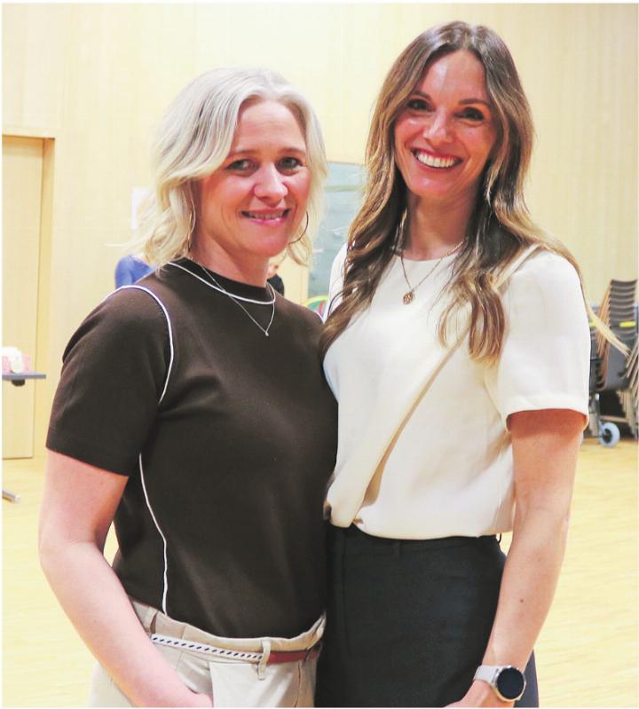 Die Primarschulleiterinnen Sibylle Mahler und Denise Sonderegger (von links). Fotos: ci
