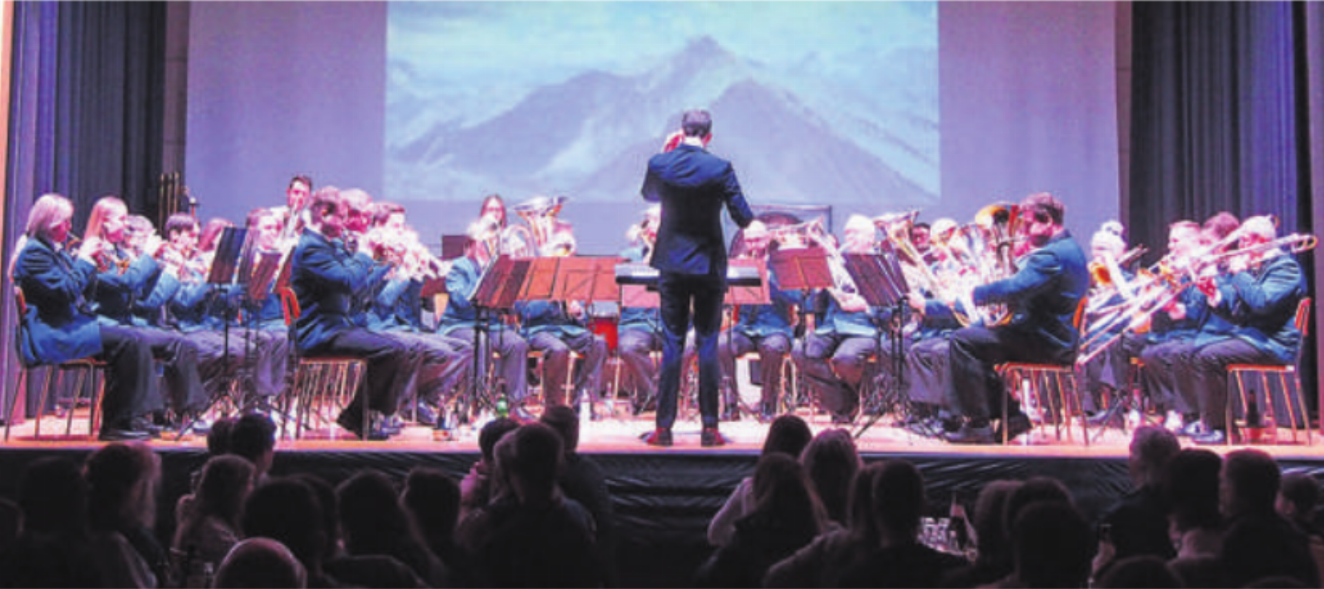 Brass Band Auw am Eidg. Musikfest in Biel - Das Bild wird blockiert. – Möglicherweise durch einen aktiven Adblocker.