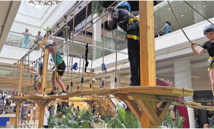 Kletterabenteuer in den Sommerferien im Emmen Center. Foto: zVg
