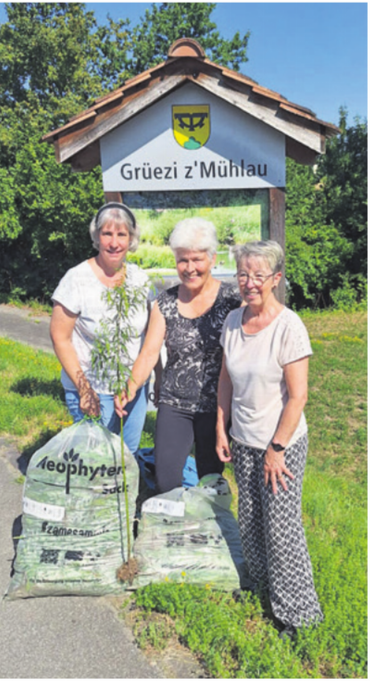 Stolze Neophytensammlerinnen. Foto: zVg