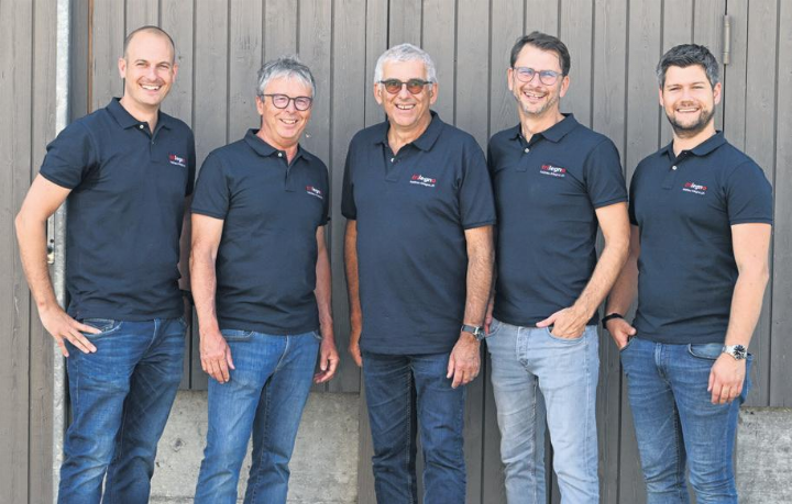 Alte und neue Führungscrew: Roland Füglister, Daniel Ofner, Herbert Burkard, Pirmin Schilter und Samuel Amstutz.