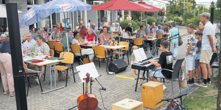 Die Familienband Amstutz sorgte für die musikalische Unterhaltung. Foto: zVg