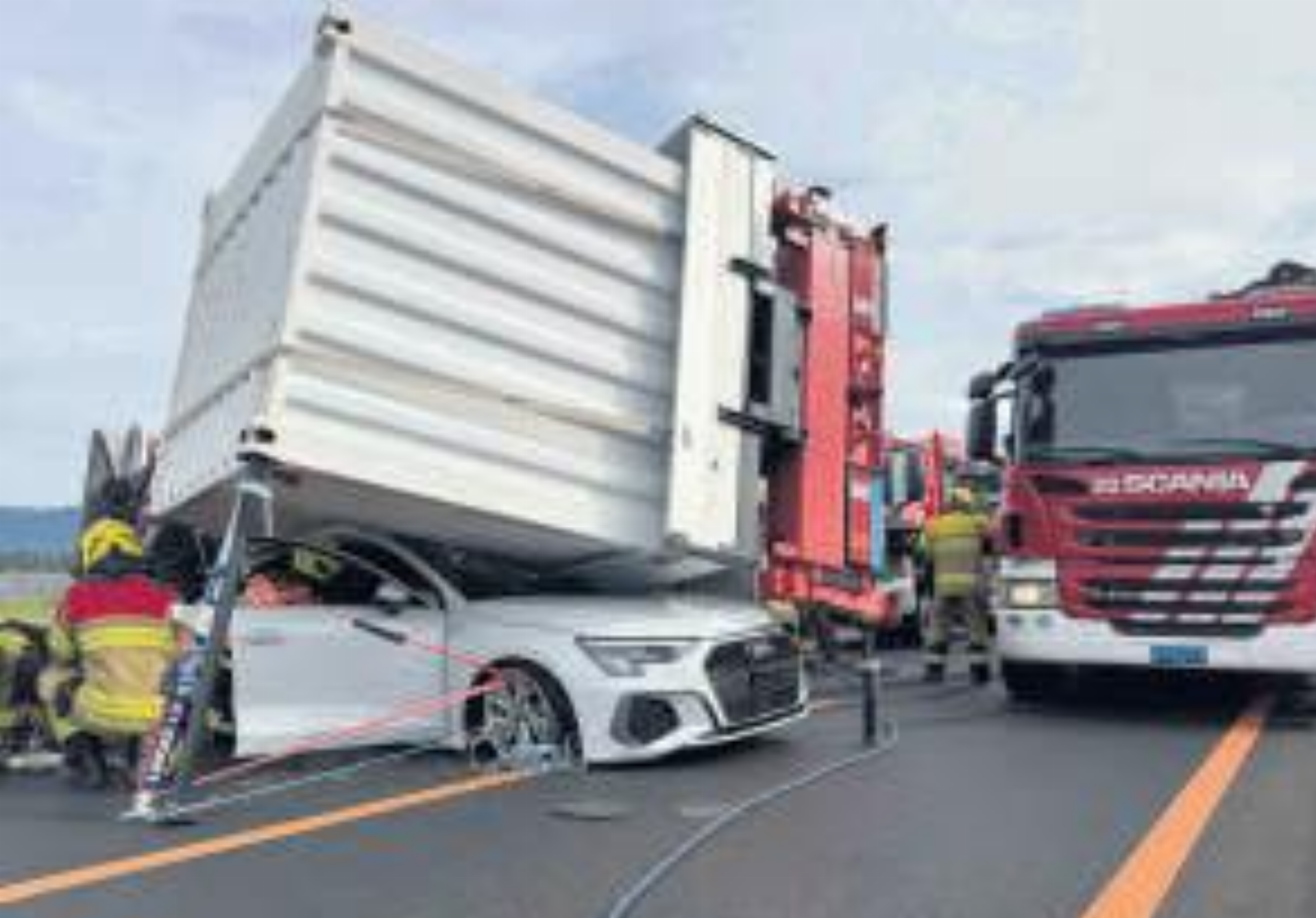 Polizeimeldung - Das Bild wird blockiert. – Möglicherweise durch einen aktiven Adblocker.