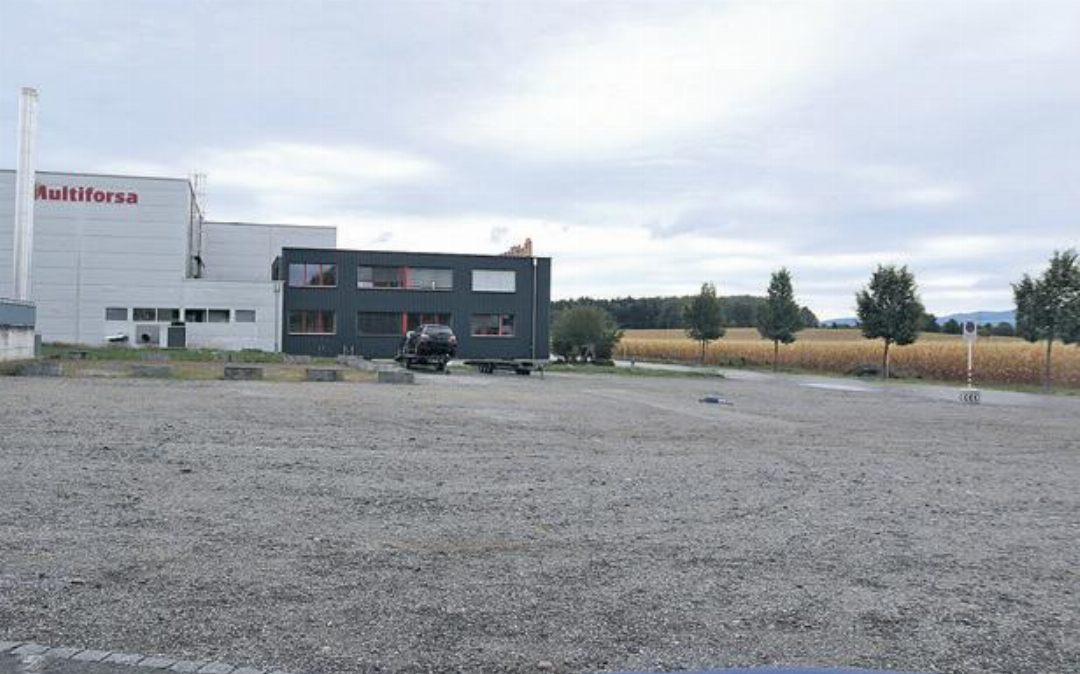 Auf diesem Areal ist das neue Feuerwehrgebäude geplant. Auf diesem Areal ist das neue Feuerwehrgebäude geplant.