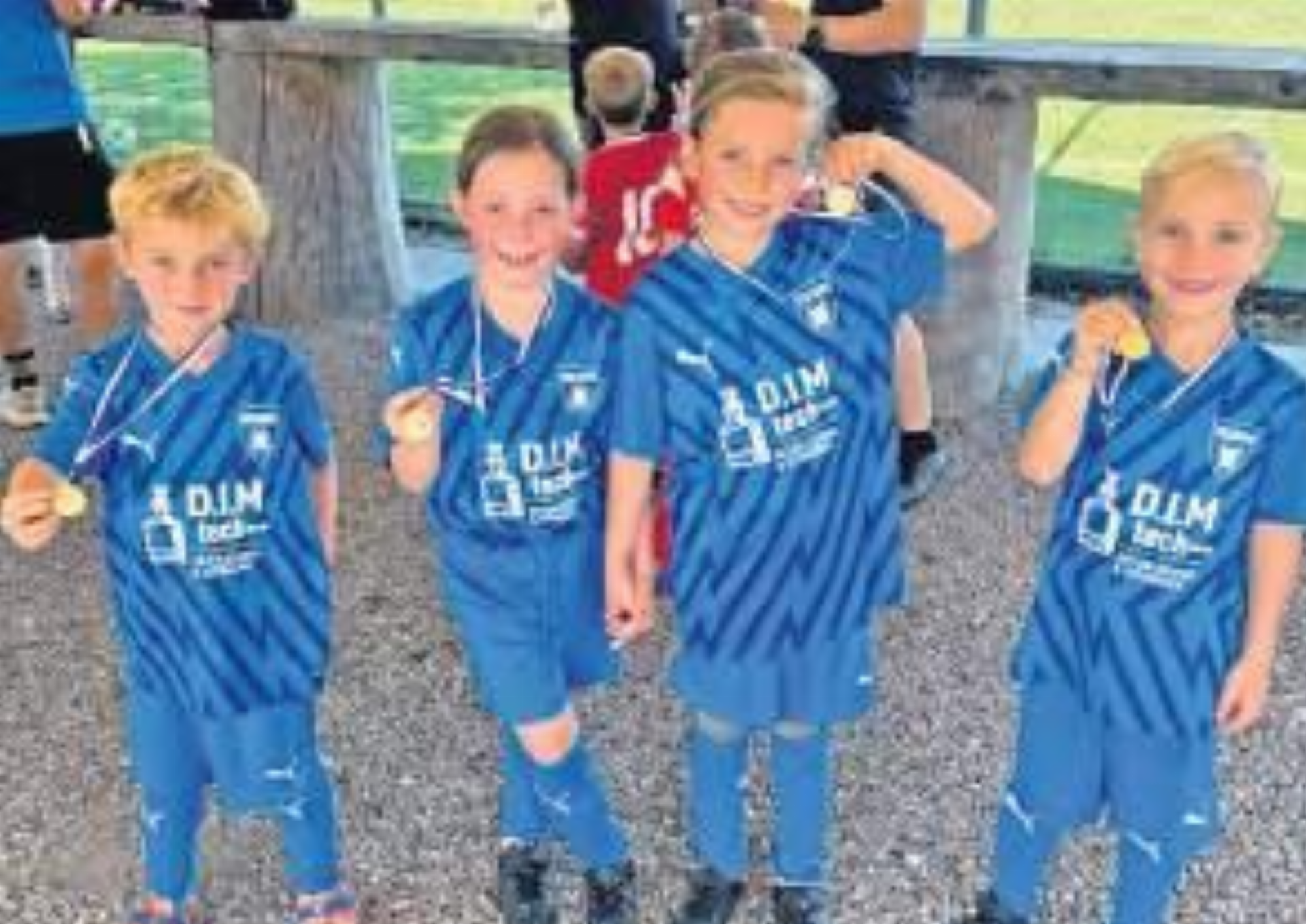 Strahlende Kinderaugen und ganz viel Fussballfreude - Das Bild wird blockiert. – Möglicherweise durch einen aktiven Adblocker.