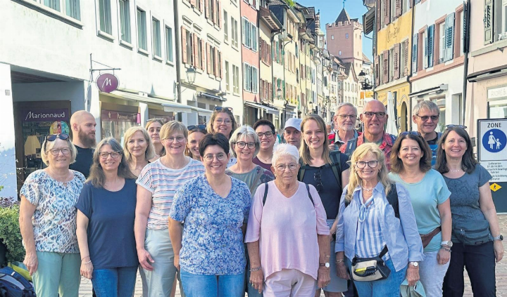 Samariterinnen und Samariter im schönen Städtchen Rheinfelden. Foto: Monika Weber