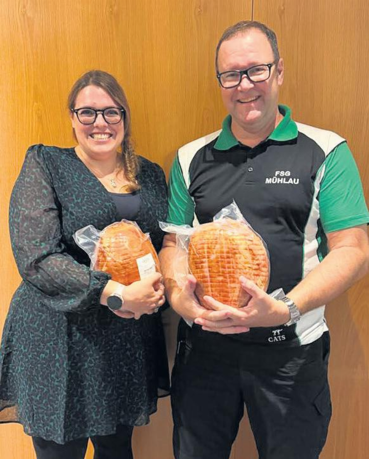 Saustich-Gewinner: Sidonia Räber und Patrick Herren.