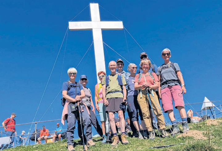 Gipfelfoto auf dem Buochserhorn. Foto: zVg